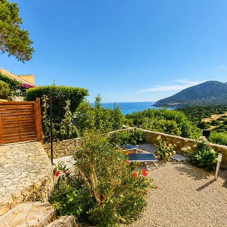 Domus Ginepri * Portu Sa Ruxi (Sardinia)